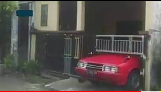 Punya Mobil Gak Punya Garasi? 8 Gambar Garasi Ini Bisa Bikin Orang Bunuh Diri!