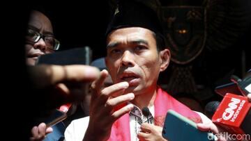 Pengadilan Tolak Bukti Chat UAS Bilang I Love You Ke Wanita Malaysia