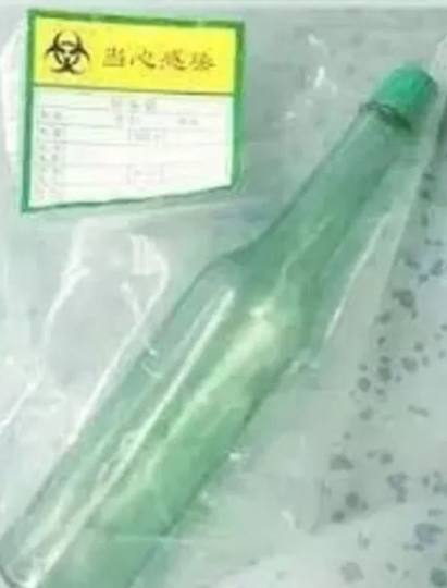 Pria Ini Kesakitan Akibat Secara Tak Sengaja Botol Sepanjang 7 Inci Masuk Ke Duburnya