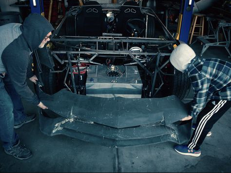 Sekedar Membuat Replika 3D, Lamborghini Hadiahi Keluarga Ini!