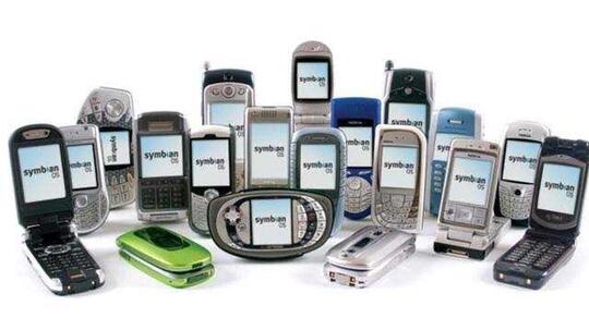 Inilah Perbedaan Teknologi Hape di Era 1990an, 2000an, Dan 2010an