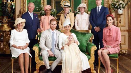Kontroversi Pangeran Harry & Meghan Markle yang Keluar dari Kerajaan Inggris