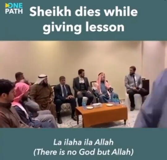 Seorang Syaikh Meninggal Saat Mengajar dengan Ucap Lailahaillallah