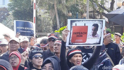 Pendemo Anies Ngamuk : Kami Banyak Teriak, Tambah Uang Makan dan Transport