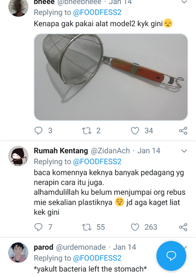 Heboh di Twitter Penjual Bakso Merebus Mie Instan Beserta Plastiknya, Ini Berbahaya!