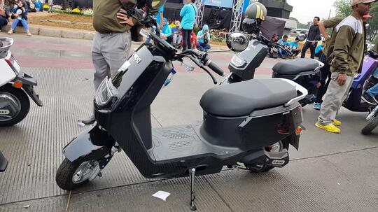 Baru Rilis Kemarin, Motor Listrik "Elvindo" Buatan Indonesia Siap Saingi GESITS