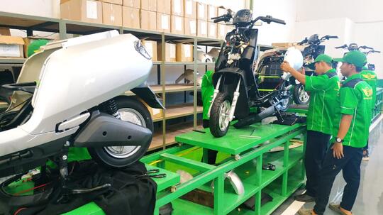 Baru Rilis Kemarin, Motor Listrik "Elvindo" Buatan Indonesia Siap Saingi GESITS