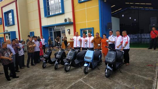 Baru Rilis Kemarin, Motor Listrik "Elvindo" Buatan Indonesia Siap Saingi GESITS