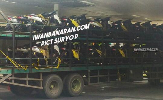 Tertangkap Yamaha Masih Distribusikan NMAX Lawas, Ternyata Ada Agenda Terselubung