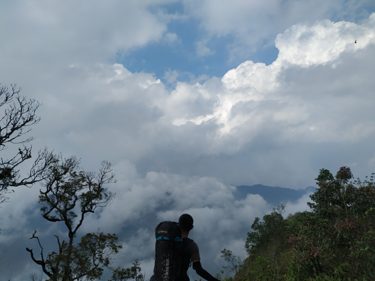 SANTUY MENDAKI GUNUNG DI MUSIM HUJAN - CATPER GUNUNG BURANGRANG 14-15 JANUARI 2020