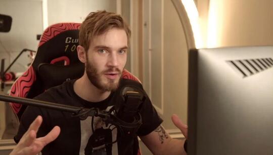 Ketika Dewa YouTube 'PewDiePie' Tak Tahu Ada Game eSports Free Fire