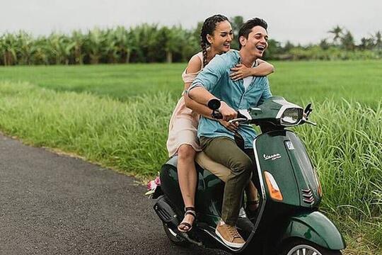 Foto Prewedding Low Budget Ala Artis Indonesia