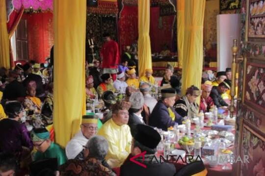Ingin Bikin Kerajaan Legal Di Indonesia, Ini Caranya Gan