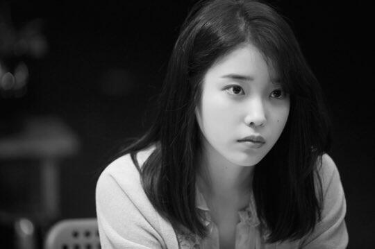 5 Lagu IU Buat Kamu yang Susah Tidur (Zzzzz...)