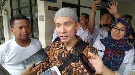 Felix Siauw Dituding Jadi Agen HTI Hingga Menyerang Istri Gus Dur