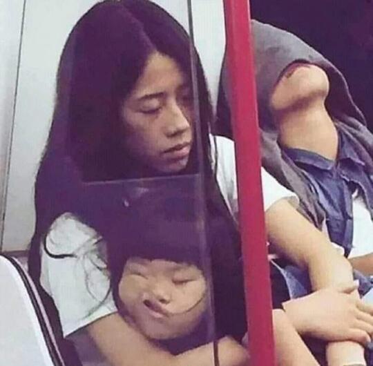 7 Momen Ketiduran yang Bikin Malu Seumur Hidup, Dijamin Bikin Ketawa