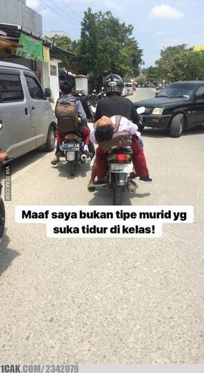7 Momen Ketiduran yang Bikin Malu Seumur Hidup, Dijamin Bikin Ketawa