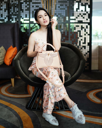 Sandra Dewi, Endorsenya Bukan Kaleng Kaleng! Tas Tas Mewah Sekelas LV Hingga CHANEL