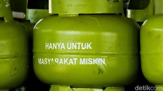 Subsidi Di Tarik Gaji Tak Naik, Orang Kaya Makmur Orang Miskin Mati?