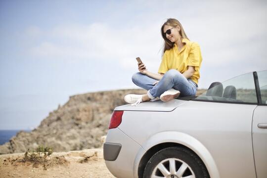 4 Kesalahan Umum Yang Dilakukan Penggunaan Smartphone Saat Traveling