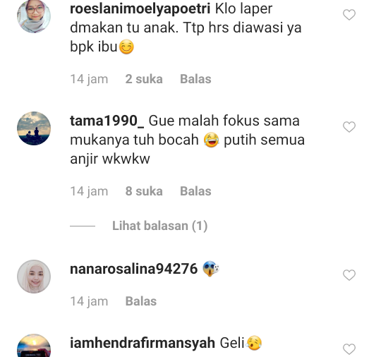 Media Sosial Digegerkan Bayi Bermain Dengan Ular Raksasa, Netijen Histeris Meringis!