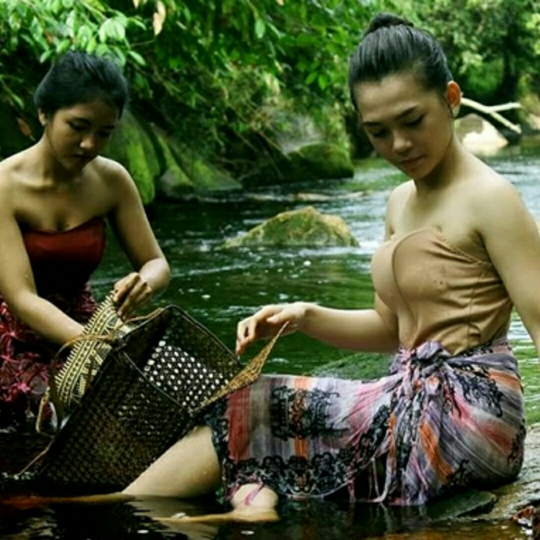 Uniknya Kampung Janda, Membuat Para Lelaki Lupa Pulang!