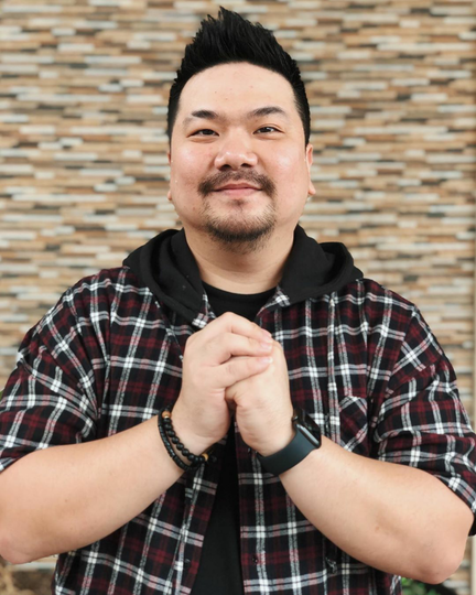 Nex Carlos, Food Vlogger Yang Dapat Julukan "Penglaris Online"