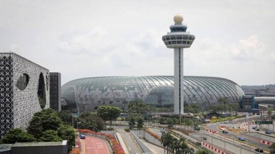 Bandara Komodo, Di Kelola Changi Air Port! Bisa Jadi Setara Singapura Ga Ya?