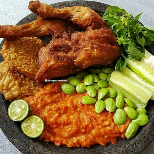 Awas! Berikut Menu Makanan yang Bikin Iler Meleleh, Daya Magnetnya Cukup Kuat.