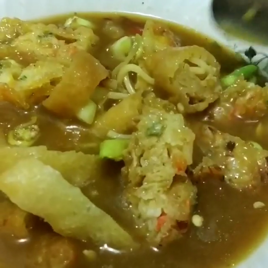 Jangan Salah, Kota Pati Juga Punya Empek-Empek. Bagaimana Bentuk dan Rasanya?
