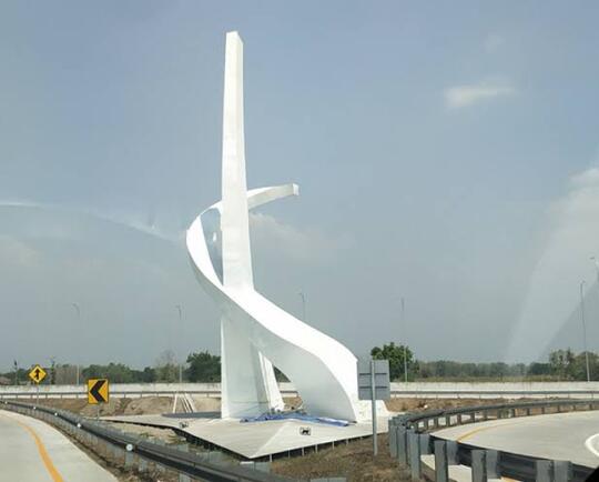 Isu Palu Arit Di Gerbang Tol Madiun, Bikin Heboh Netizen. Awas Adu Domba Gan!