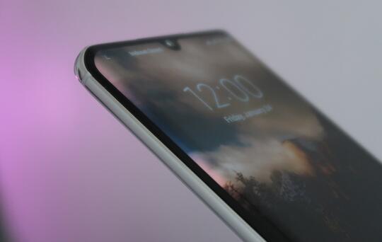 Berminat Membeli Xiaomi Mi Note 10 Pro? Simak Dulu Kelebihan dan Kekurangannya
