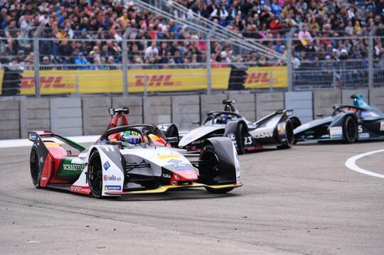 Digelar di Jakarta, Benarkah Banyak Fans Formula E di RI?