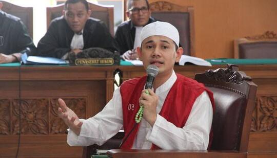 Ustadz Kok Gitu Amat, Atau Cuma Karbitan?