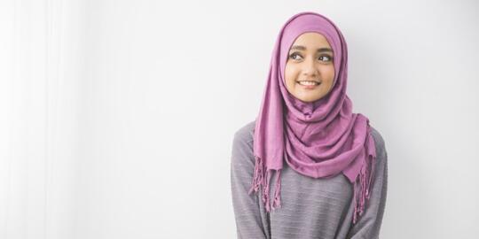 Ga Usah Takut Hijab Cepat Rusak, Berikut Tips Mencuci Hijab Supaya Tahan Lama!