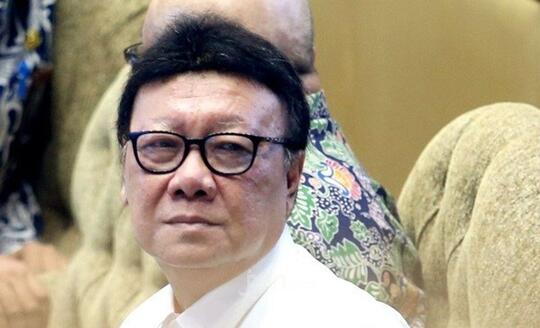 Menteri Tjahjo Bantah Usulkan Uang Pensiun PNS Rp 1 Miliar