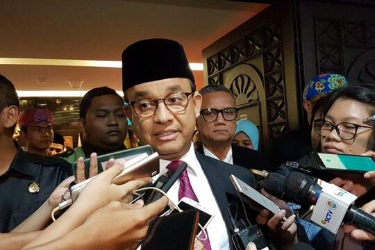 Katulampa Siaga III, Anies Sebut Pemprov DKI Akan "Kosongkan" Sungai Ciliwung