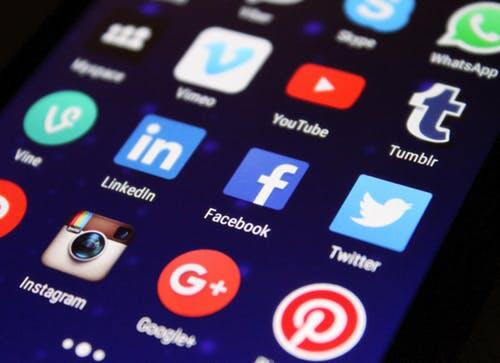 Benarkah Kebanyakan Pabrikan Smartphone Fokus dengan Hal ini ???