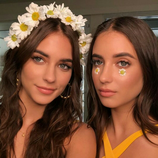 Twins Australia Tercantik di Negaranya. Awas Meleleh!