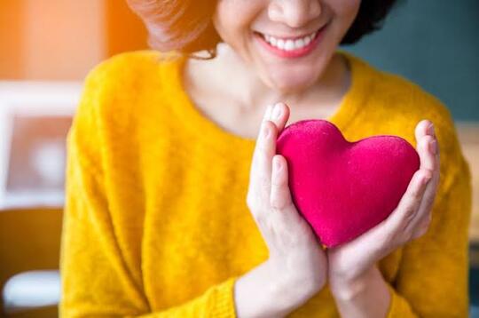 Wajib Tahu, 5 Alasan Kuat Mengapa Cinta Lebih Berharga daripada Harta