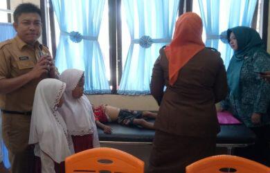 Indonesia jadi Negara Maju, Tiga Bersaudara Makan Sabun Cuci untuk Bertahan Hidup!