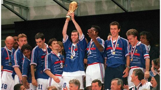 1998 & 2002, dua edisi Piala Dunia yang cukup kelam