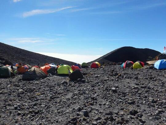 Pasar Setan di Pasar Bubrah dan Beberapa Penghuni Merapi