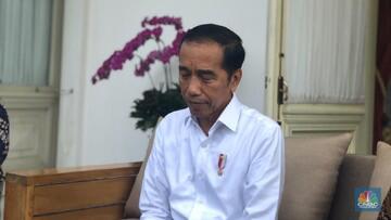 Oh Ini Ternyata Kenapa Lockdown Tak Jadi Pilihan Jokowi