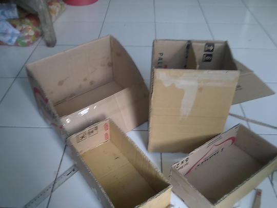 Bikin Kreasi Topeng Superhero dan Rak Serbaguna Dari Bahan Bekas, Yuk Intip Caranya !