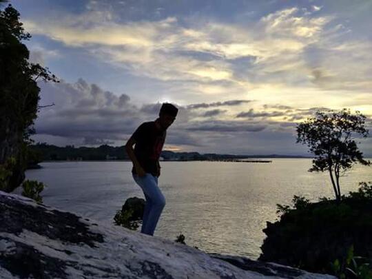 HALMAHERA PANGGE TORANG TULIS TORANG PE KISAH