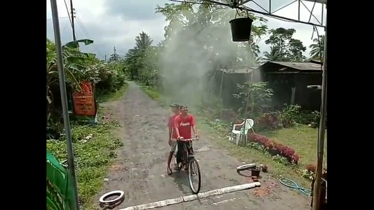 Penyemprotan Disinfektan di Pasang Secara Otomatis, Seperti Apa Sih? Yuk dilihat.