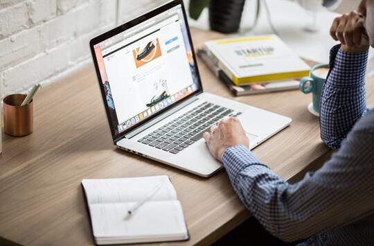 Work From Home atau Wuenak" From Home