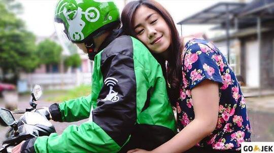 Orderan Ojol Sepi? Tanpa Ganti Jaket Inilah Jaminan Uang Tetap Mengalir, Gan