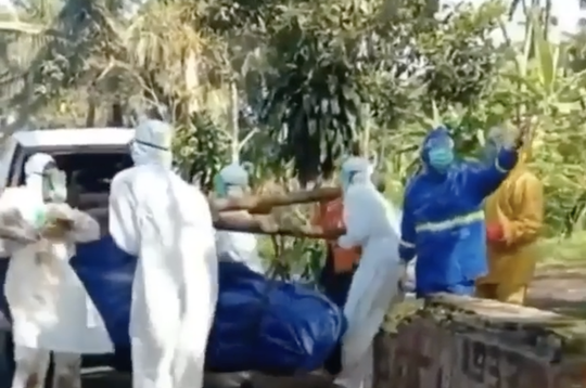 Jenazah Pasien Corona Ditolak Warga Sekampung, Petugas Medis Sampai Dilempari Batu